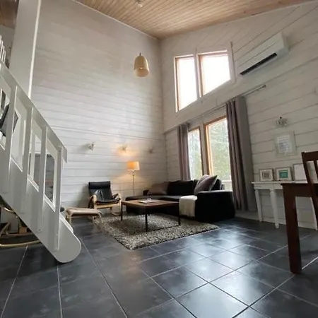 Salmikunnaan Huvila A Holiday home