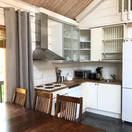 Holiday home Salmikunnaan Huvila A *