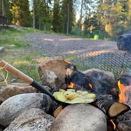 Salmikunnaan Huvila A * Syote