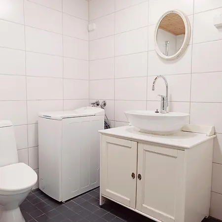 別荘 Salmikunnaan A